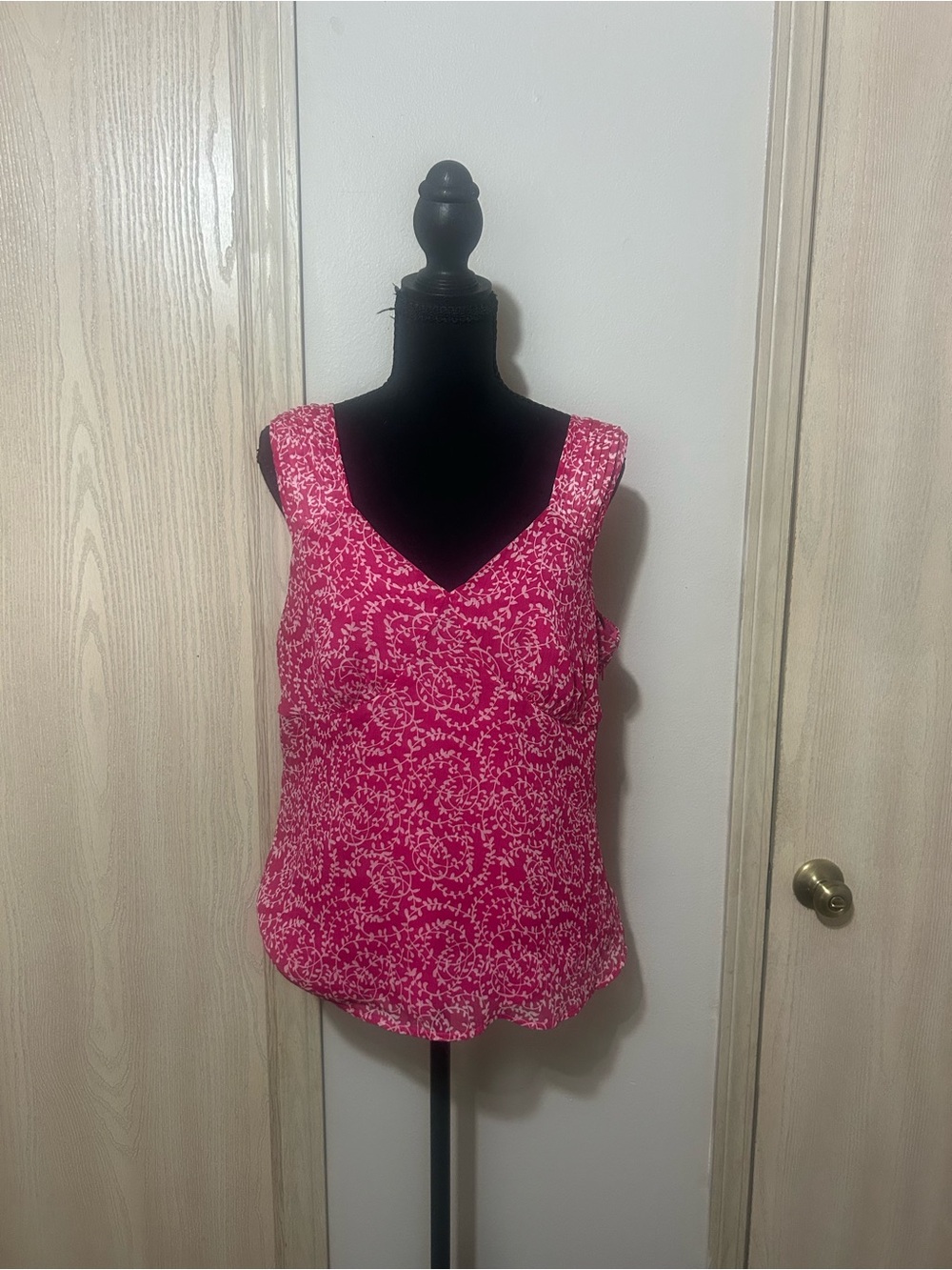 George Pink Floral V-Neck Sleeveless Blouse